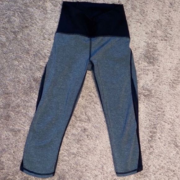 Lululemon - Picture 2 of 7